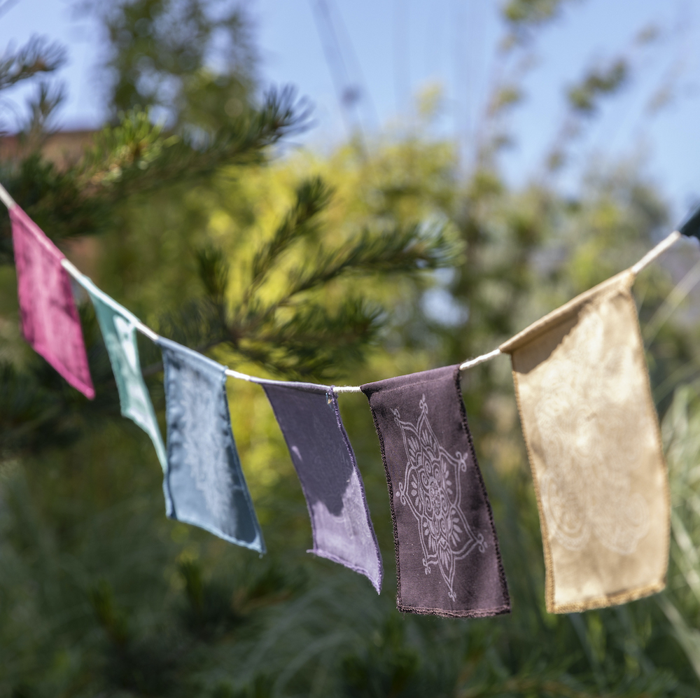 Mandala bunting, colours