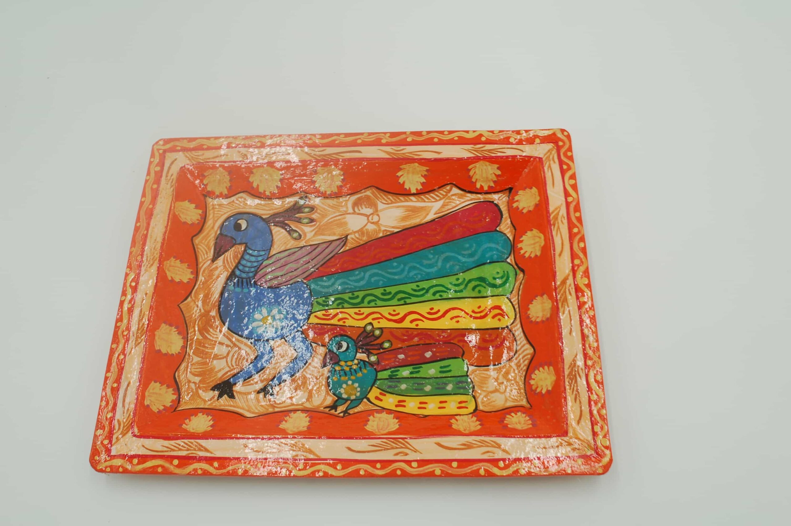 Mithila Kunst Pauwen Wandpaneel – Oranje met Twee Pauwen & Levendige Details - Afbeelding 4