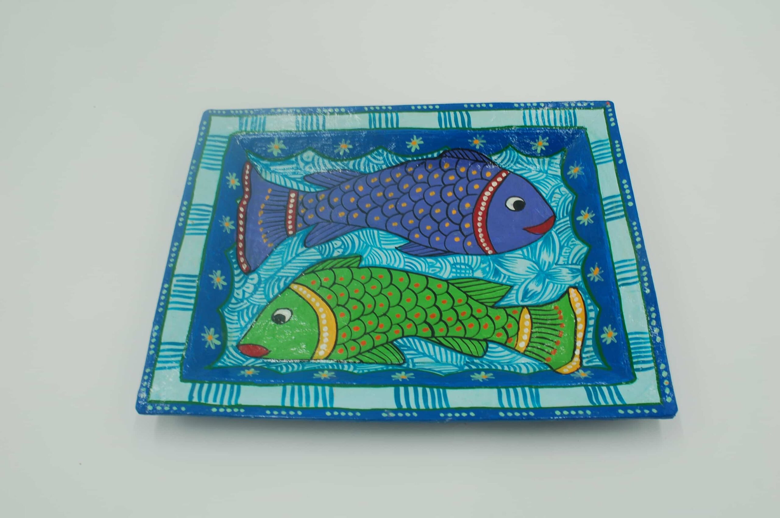 Mithila Kunst Vis Wandpaneel – Blauw met Twee Vissen & Ocean Folk-Art