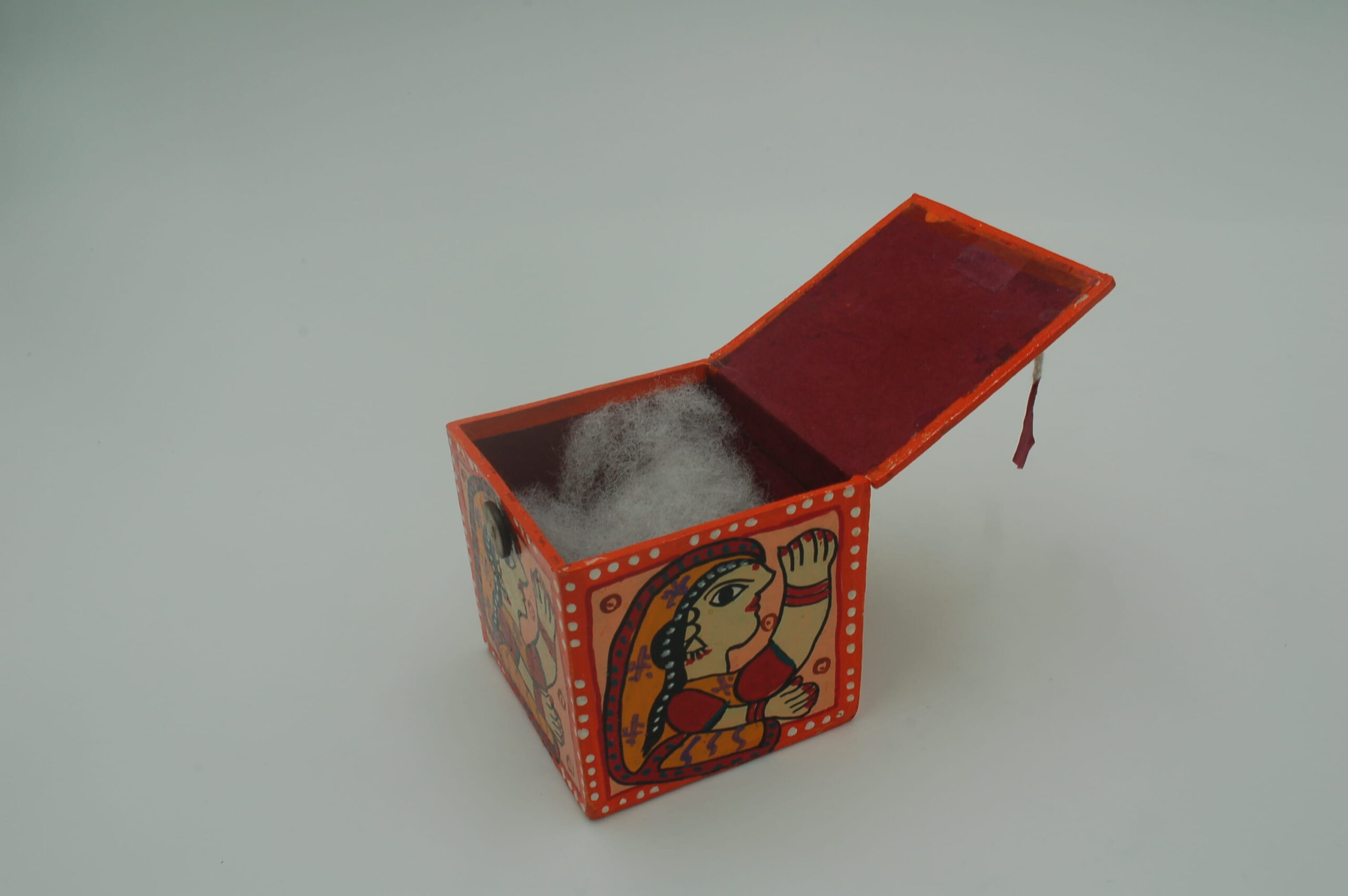 Mithila Doos (7,5x7,5x7,5 cm)
