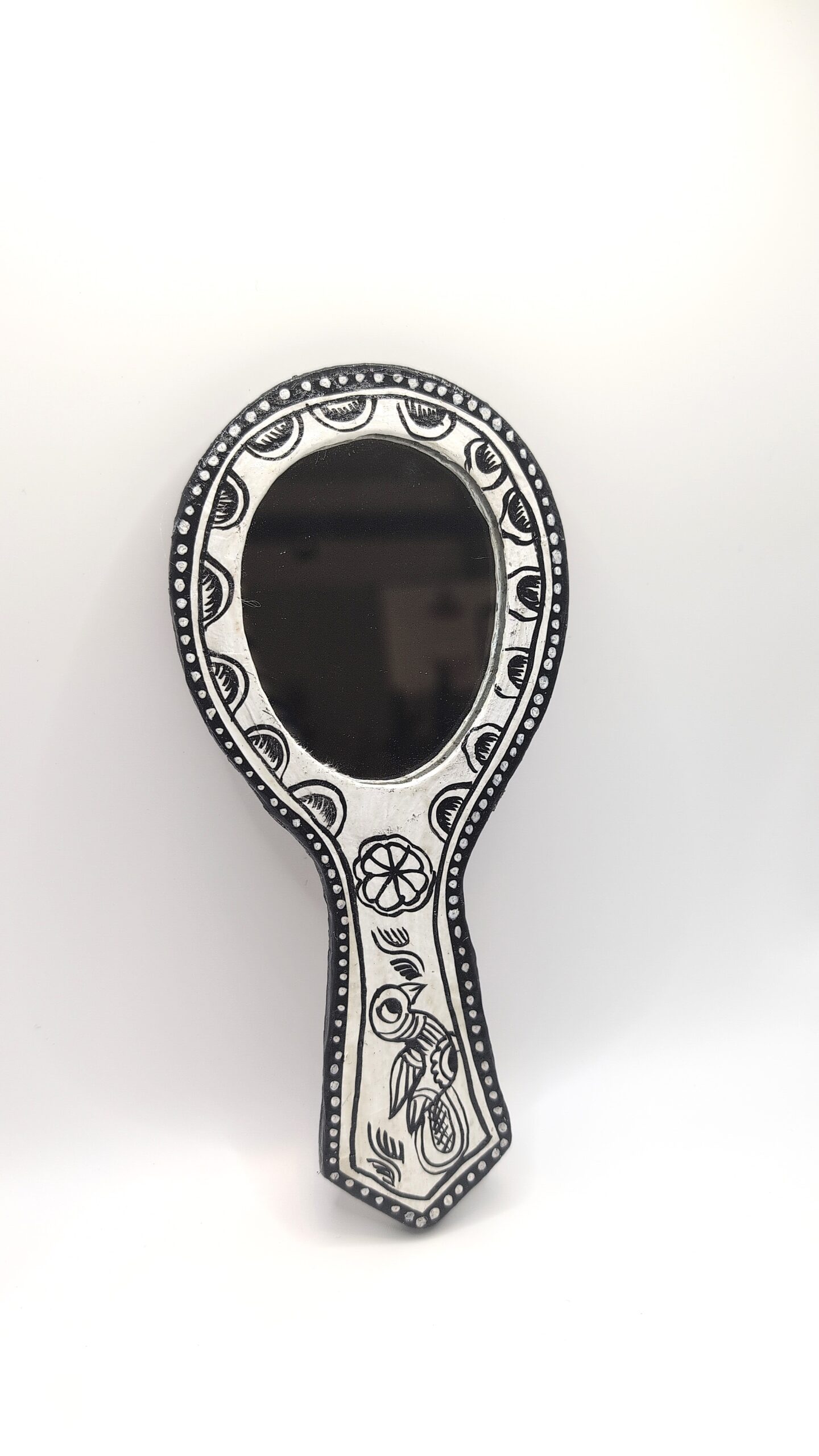 Mithila Handspiegel – Monochroom Vogel- en Bloemen Folk-Art Design - Afbeelding 3
