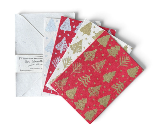 Set van 4 kaarten met gouden/zilveren kerstboompjes