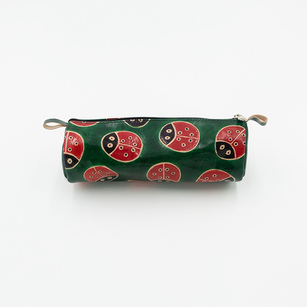 Leren etui, groen met lieveheersbeestjes