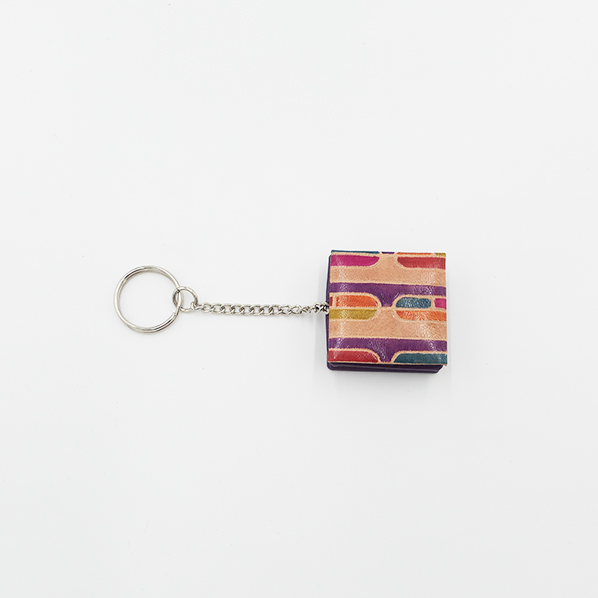 Leren portemonnee met sleutelhanger, gekleurd