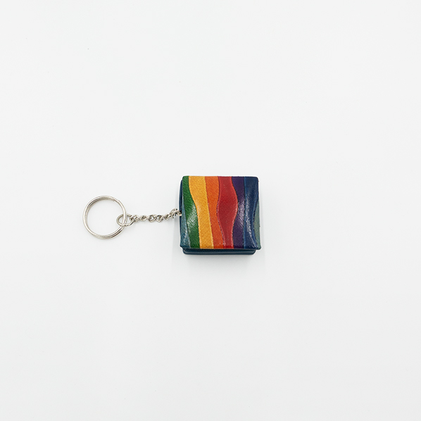 Leren portemonnee met sleutelhanger, regenboog