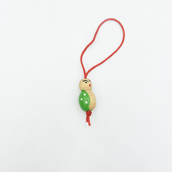 Handgemaakt Gelukspoppetje hanger, Fair Trade uit Sri Lanka, groen
